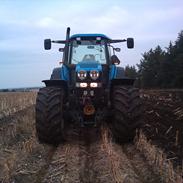 New Holland TM 175