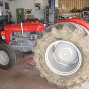 Massey Ferguson 35 x