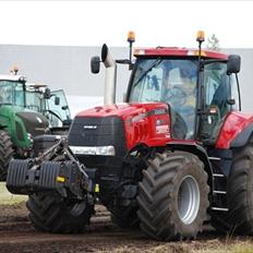 Case IH Magnum 310