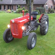 Massey Ferguson 35 X