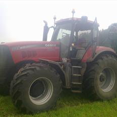 Case IH Magnum 335