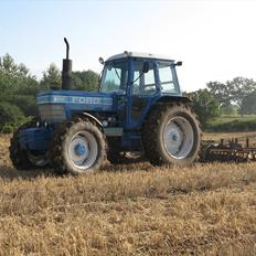 Ford 8210
