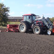 Valtra A82