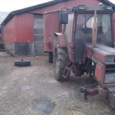 International Harvester 844xl