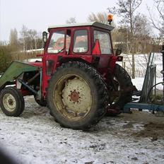 International Harvester 724 (ejer)