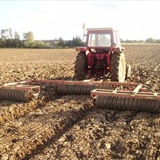 International Harvester 474