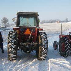 Massey Ferguson 590