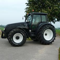 Valtra T150