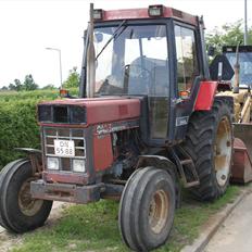 Case IH 844 XL