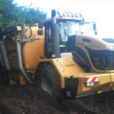 Challenger Terra gator 3244