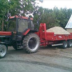 International Harvester IH 844 XL