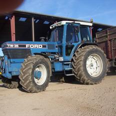 Ford TW-35