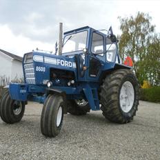 Ford 8600