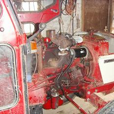International Harvester 444