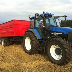 New Holland tm 150