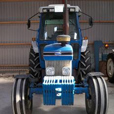 Ford 7810 III