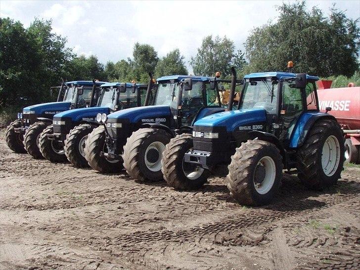 New Holland 8360 solgt billede 3