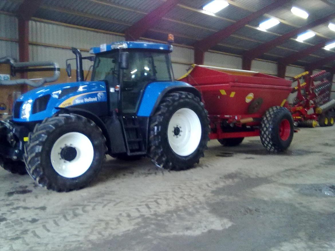 New Holland Tvt 190 billede 8