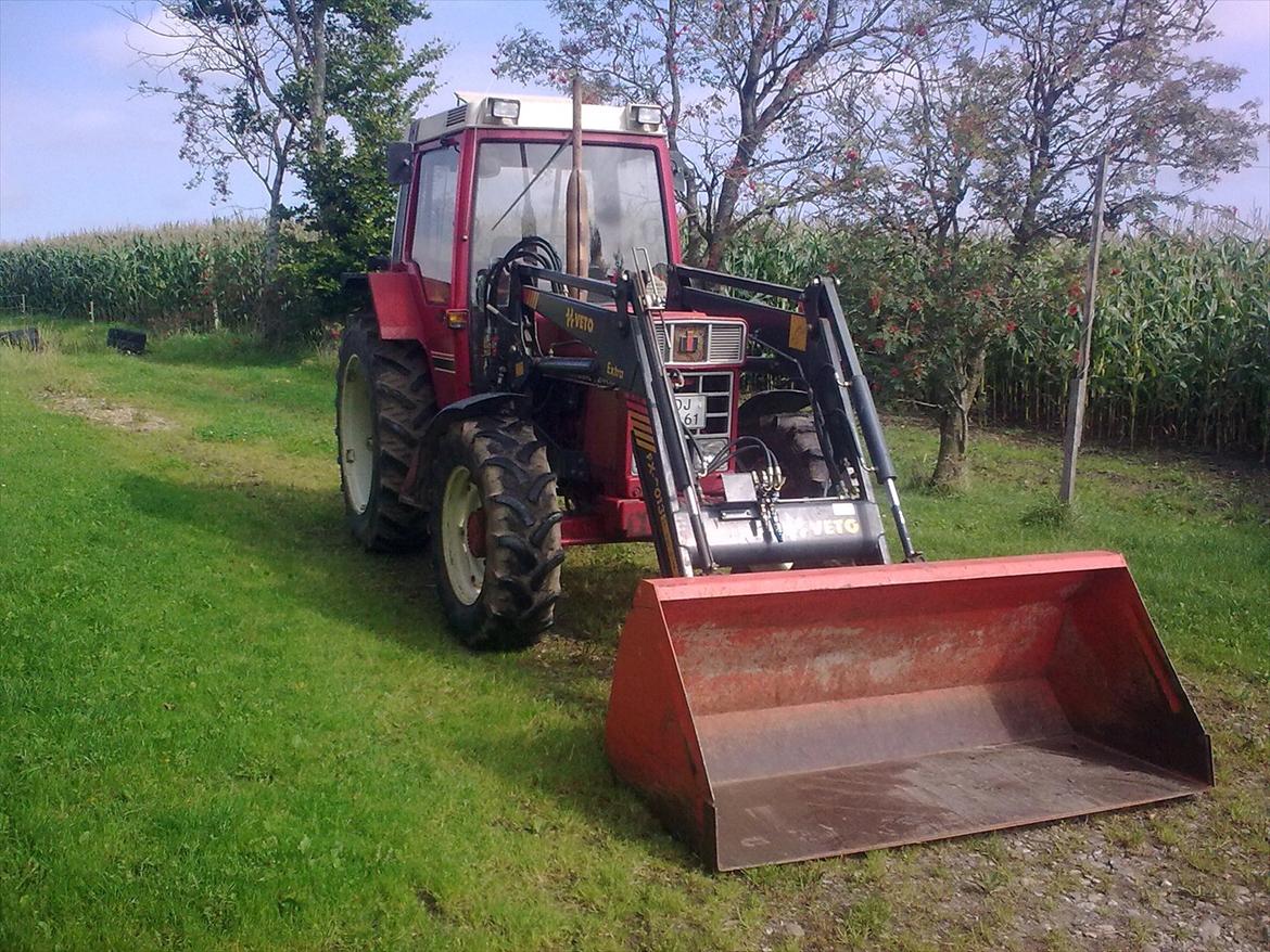 International Harvester 844XL billede 1