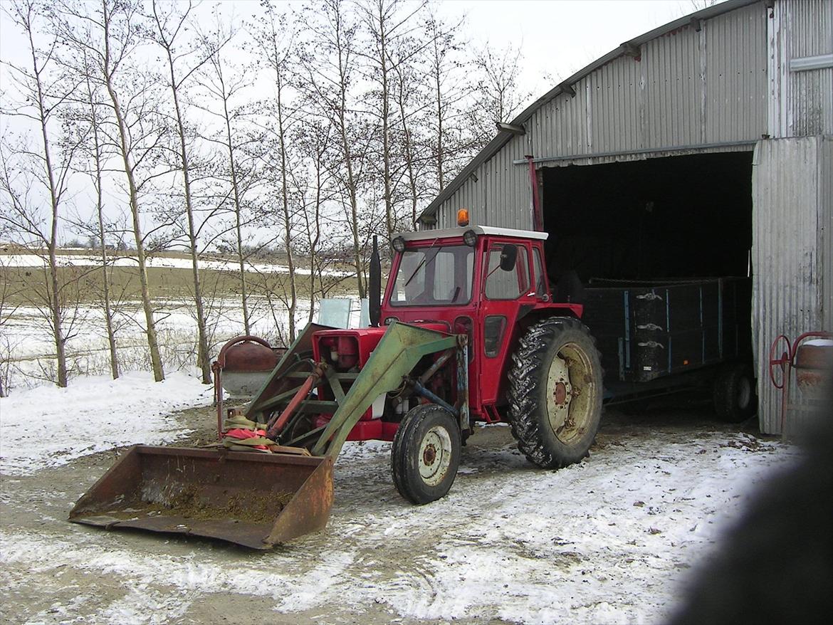 International Harvester 724 (ejer) billede 1