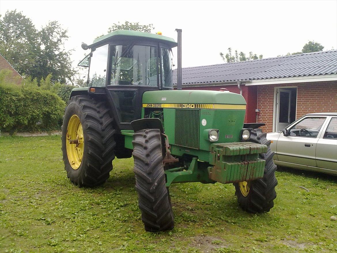 John Deere 3140 billede 1