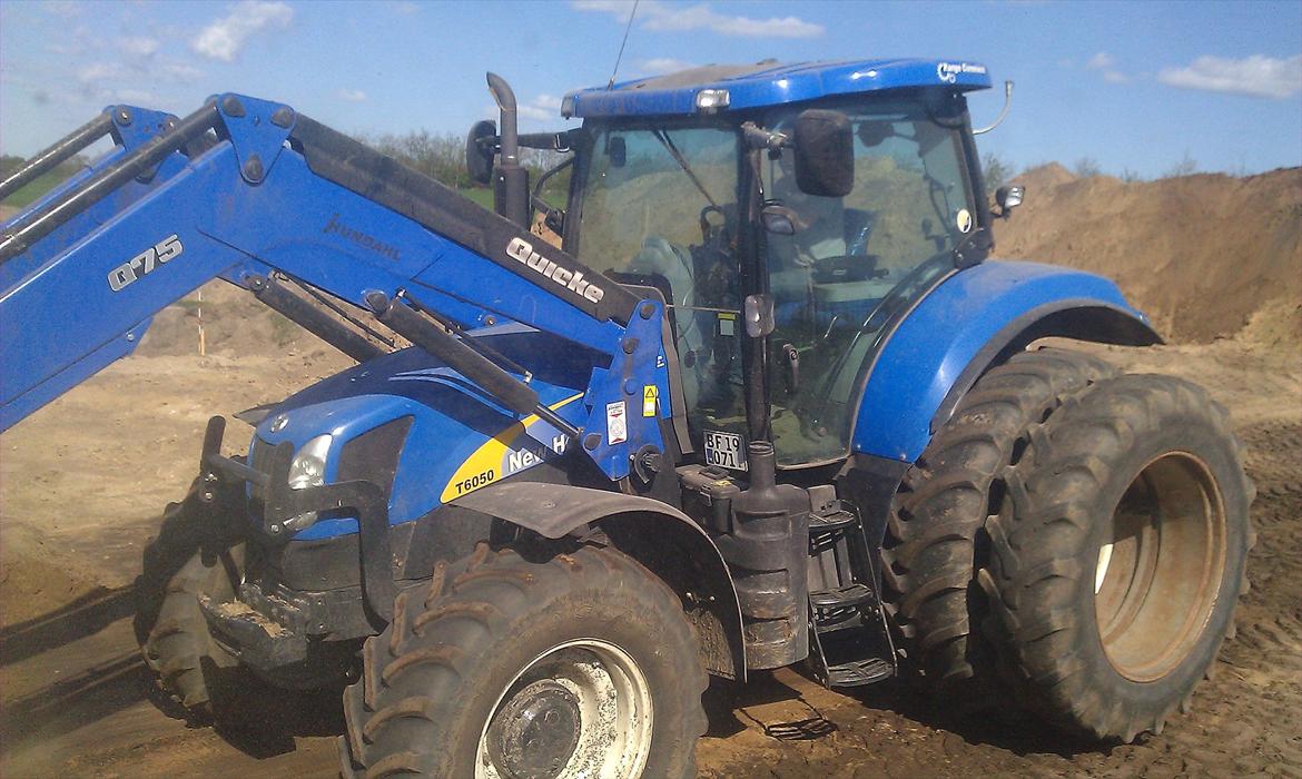 New Holland T 6050 billede 1