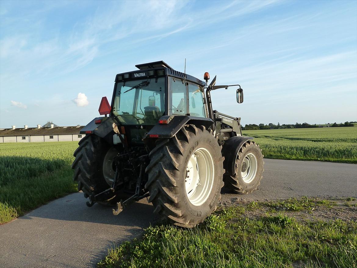 Valtra 8350 Hitech billede 6