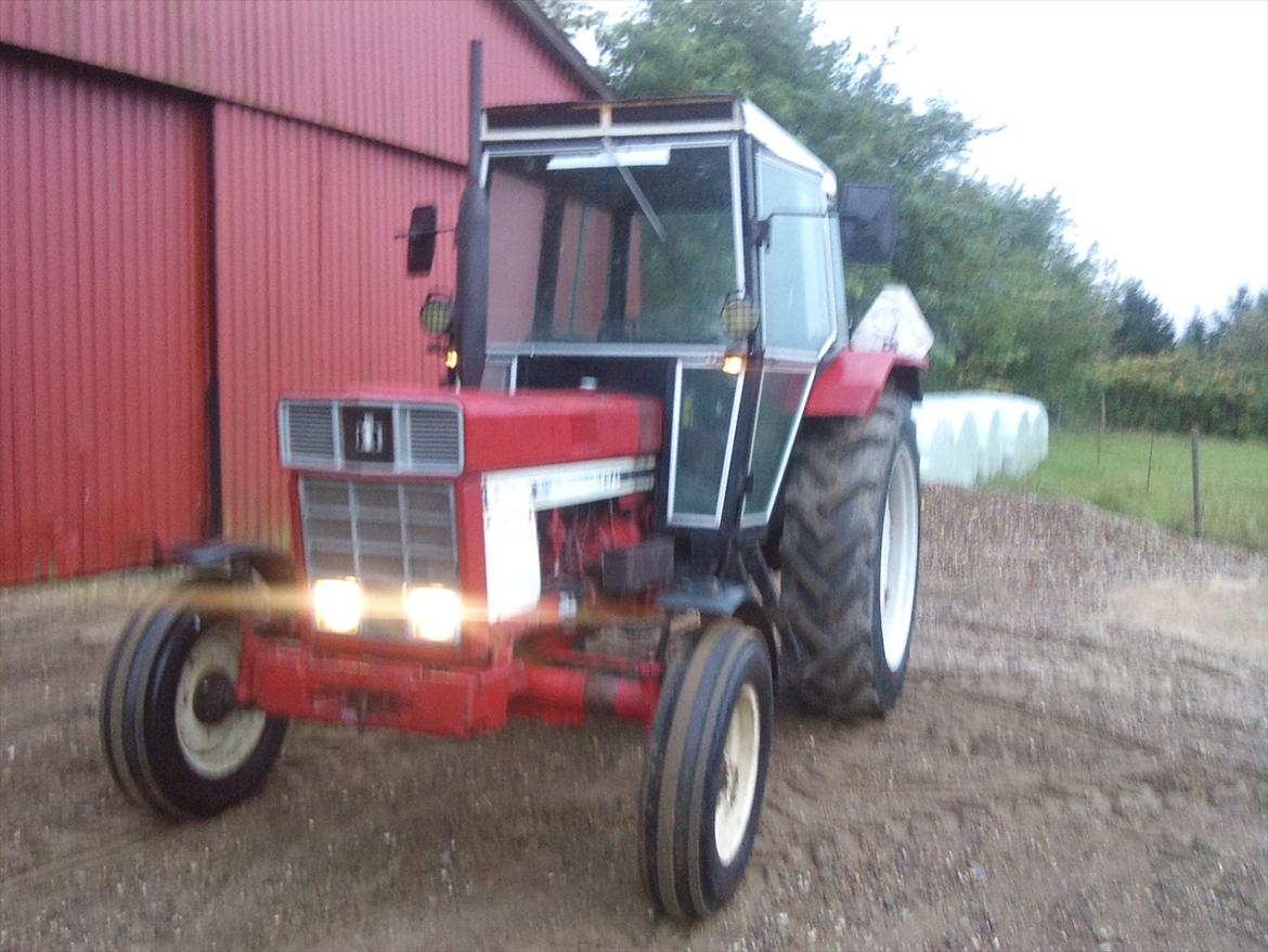 International Harvester 844s billede 4
