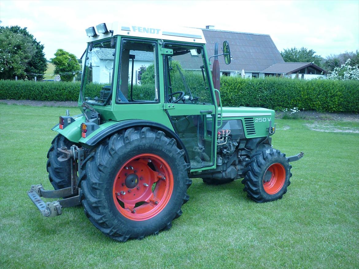 Fendt 250 V billede 6