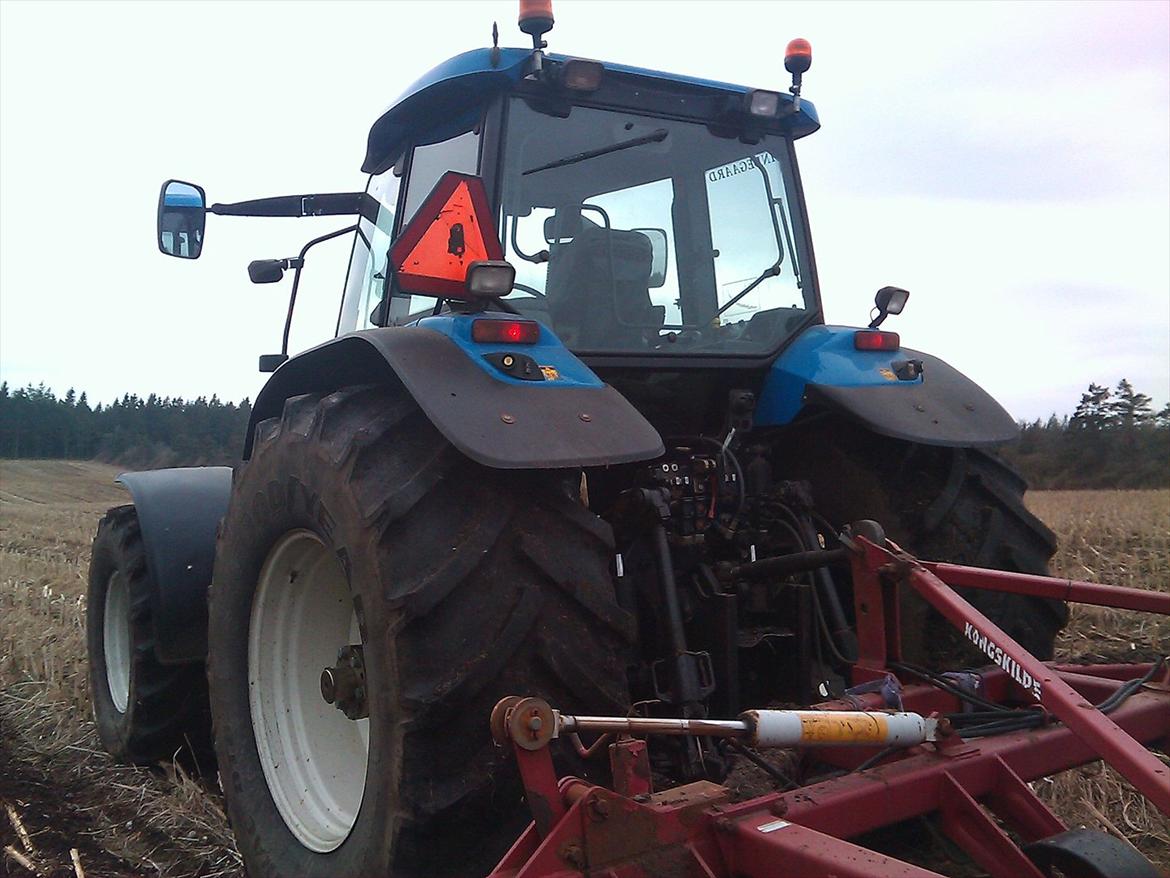 New Holland TM 175 billede 4