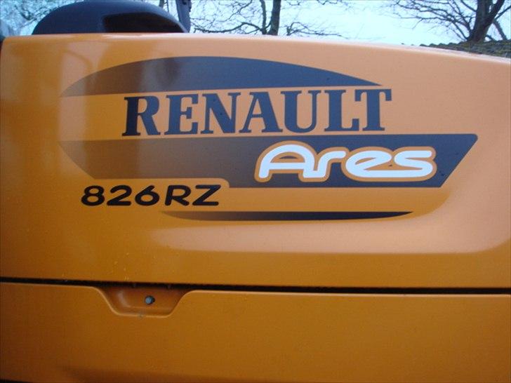 Renault Ares RZ 826 billede 3