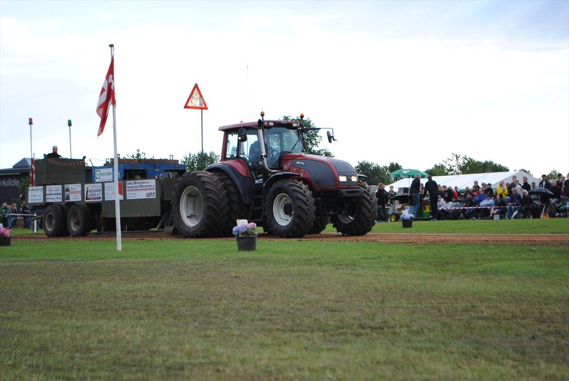 Valtra t170 billede 1