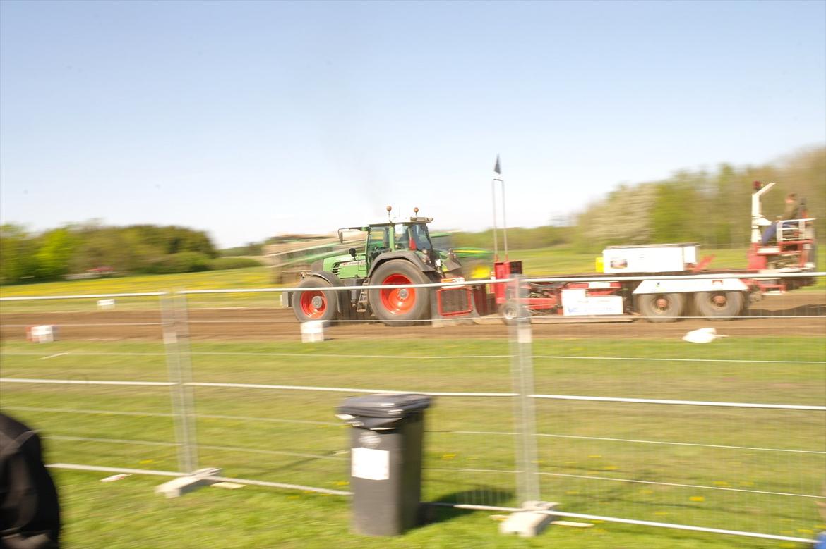 Fendt 930 vario TMS - til traktortræk i egtved i 2011 det blev til en 5. plads billede 12