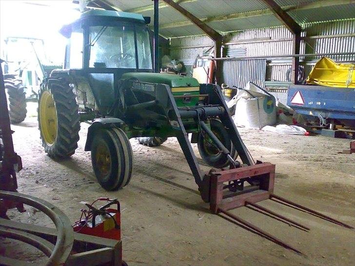 John Deere 2250 billede 1