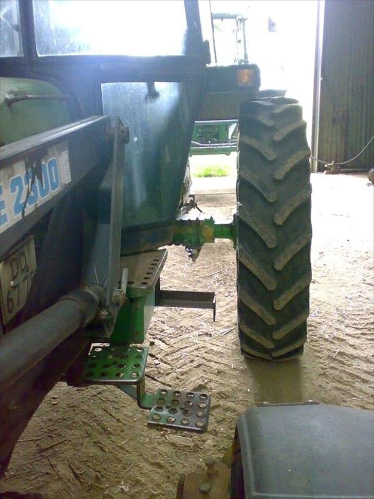 John Deere 2250 billede 3