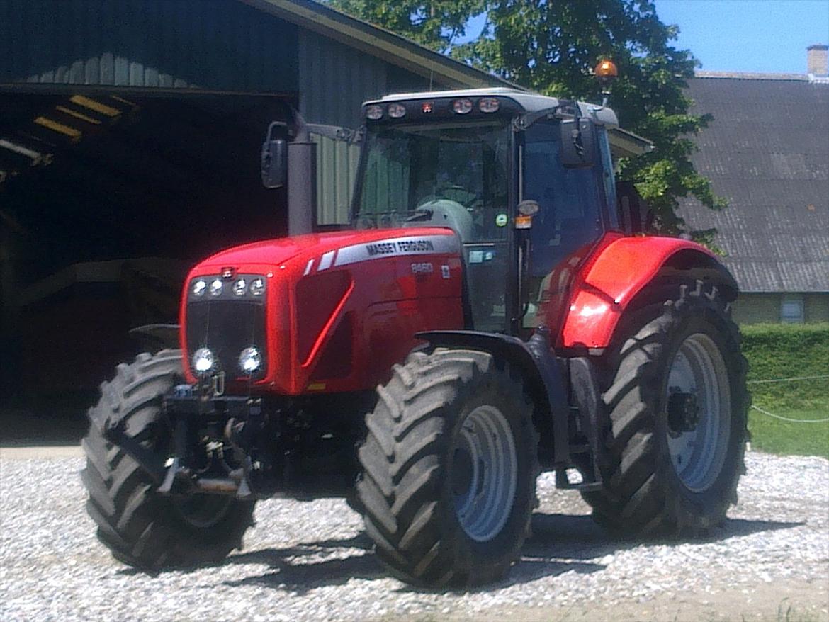 Massey Ferguson 8460 - ved og være klar til traktor træk billede 6