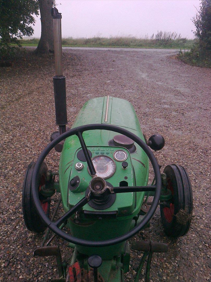 Deutz-Fahr D4005 billede 8