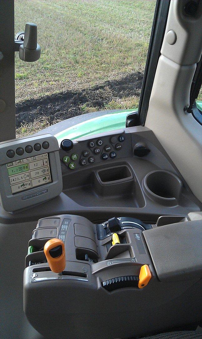 John Deere 6330 billede 8
