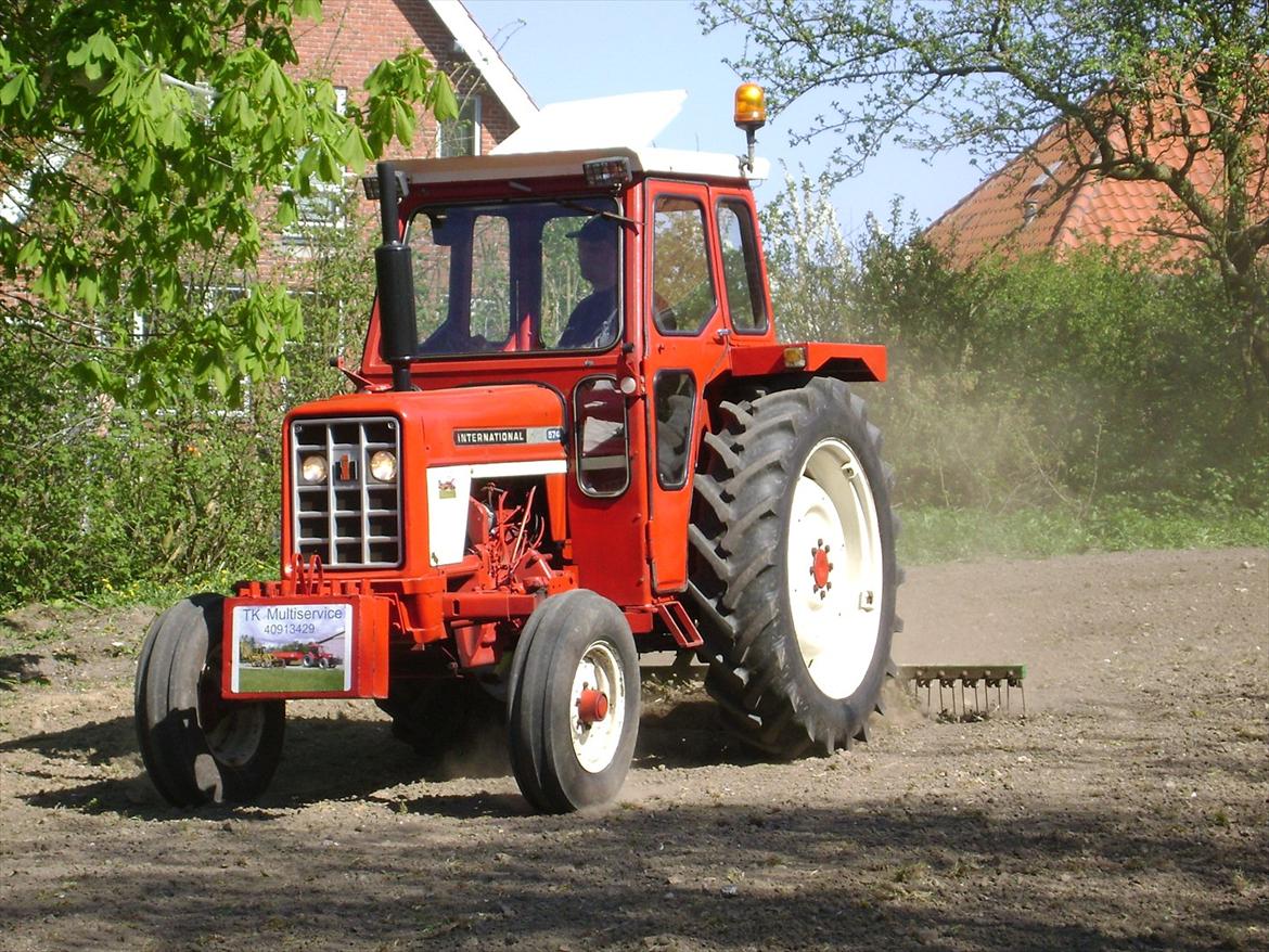 International Harvester 574 billede 1