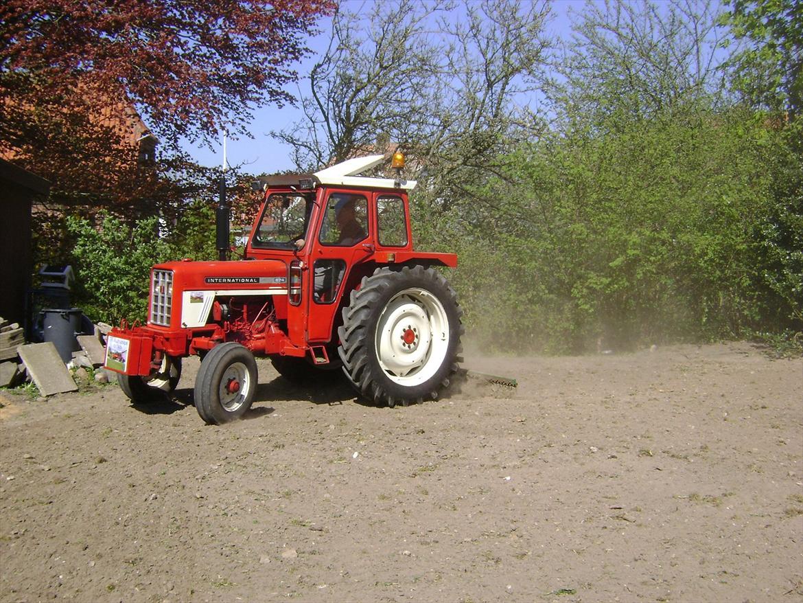 International Harvester 574 billede 2