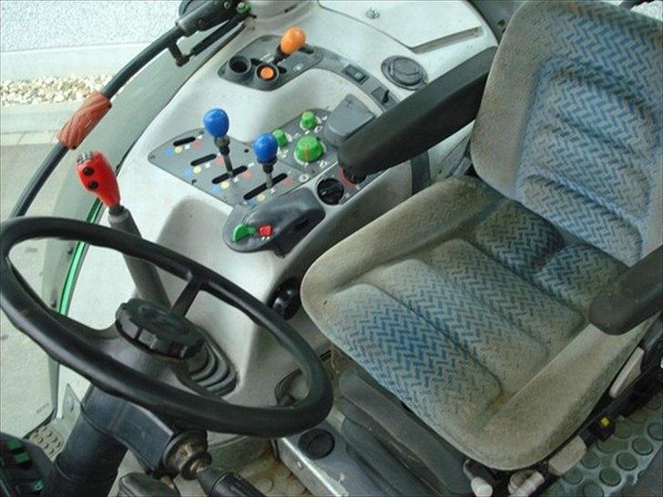 Deutz-Fahr Agrotron 6.45 billede 3