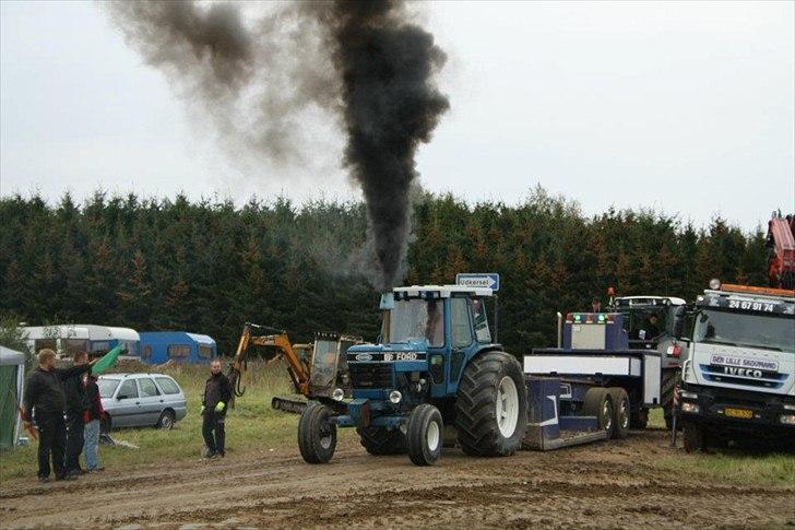 Ford 8210 billede 8