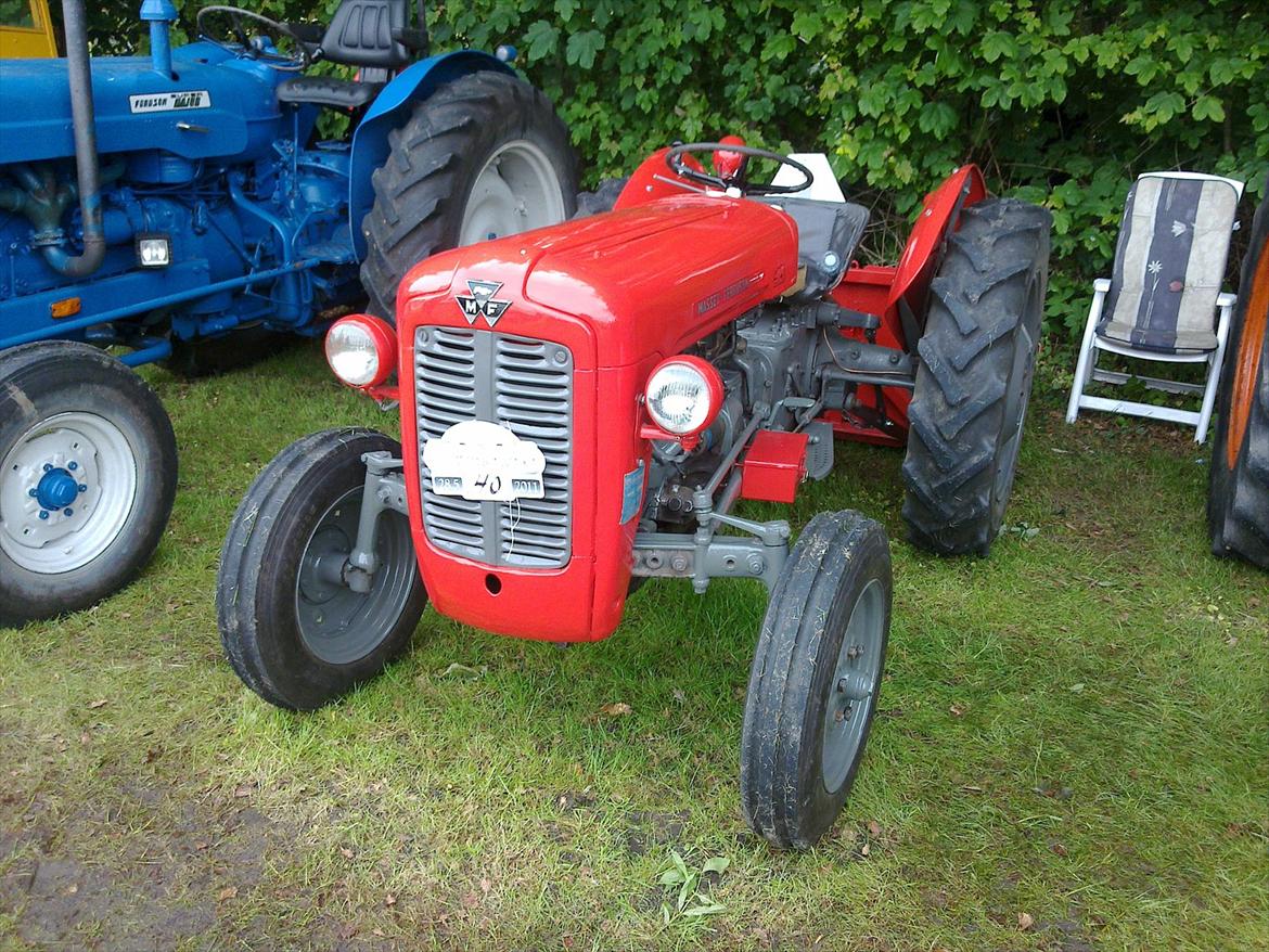 Massey Ferguson 35 - oldtimerløbet i gråsten 2011 billede 3