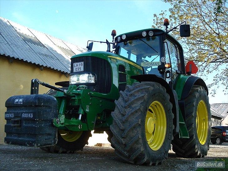 John Deere 7530  - Klar til traktortræk i Svinninge 2010
med xenon 6000k  billede 1