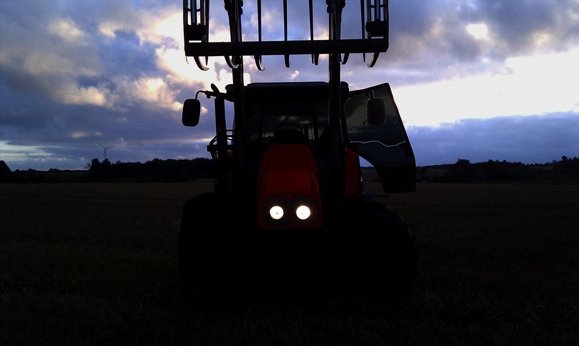 Massey Ferguson 5455 billede 1