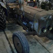 Fordson dexta