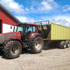 Valtra T150