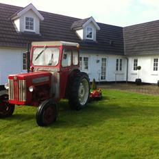 International Harvester B 414