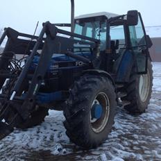 Ford Ford New  Holland 8240