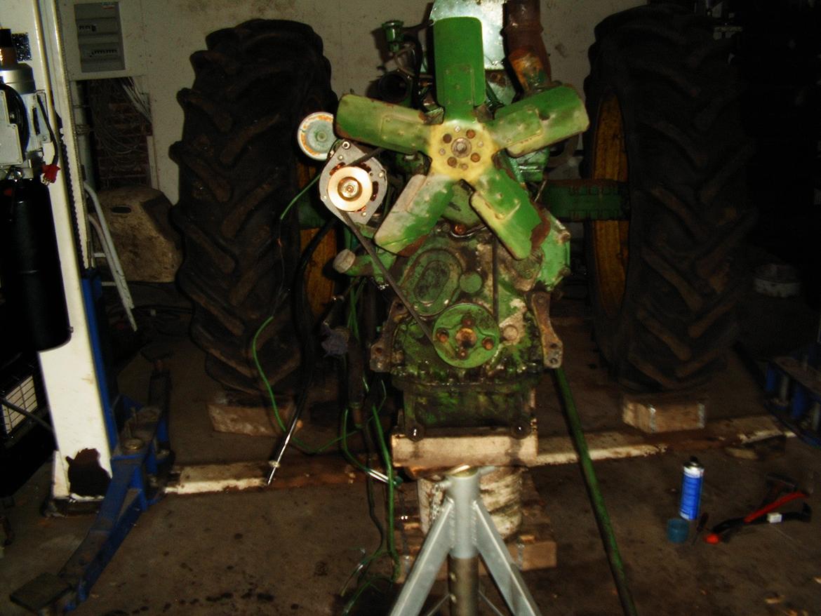 John Deere 3130 hydraulisk  4*4 billede 5